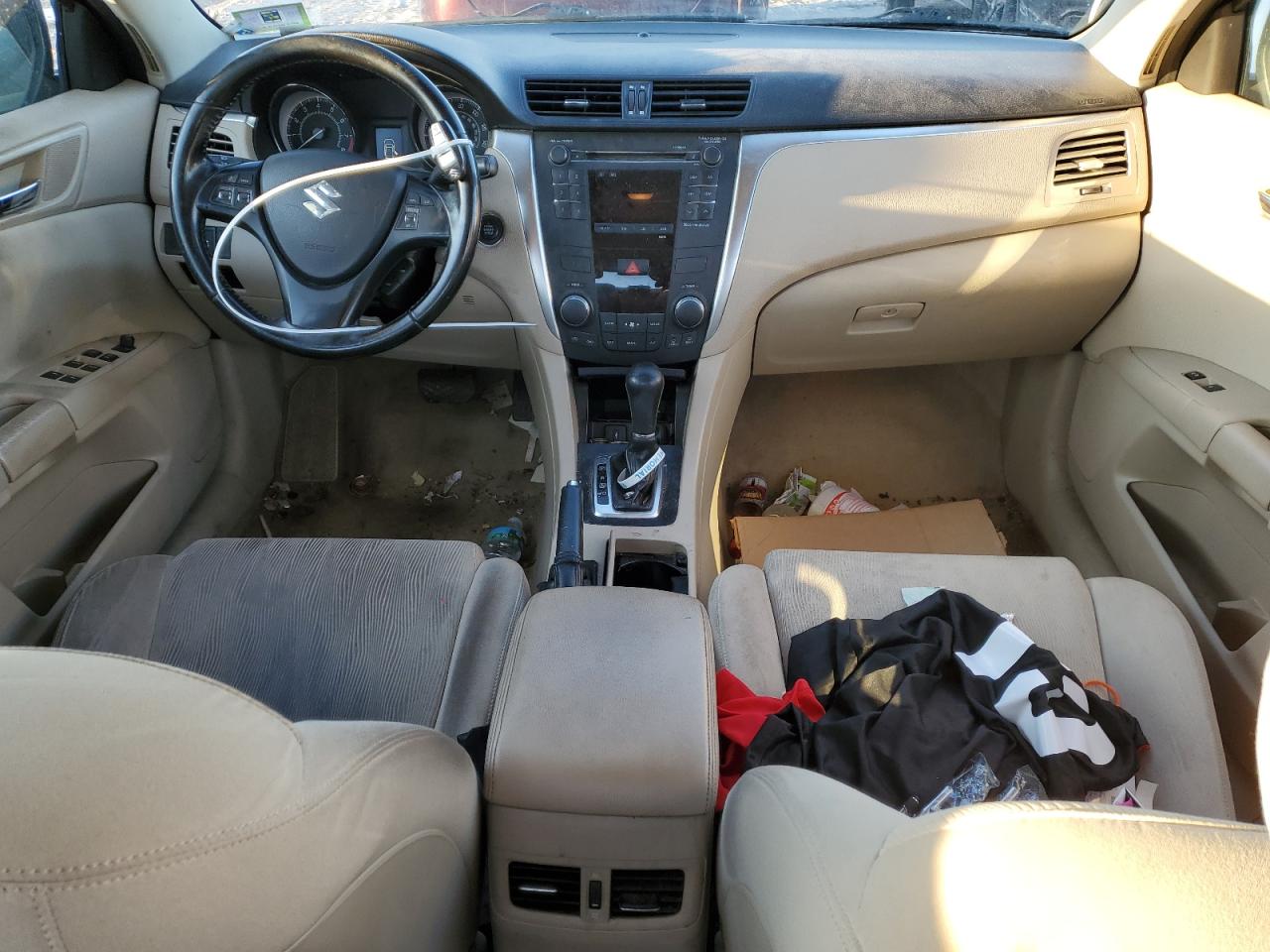 2011 Suzuki Kizashi - Image 8