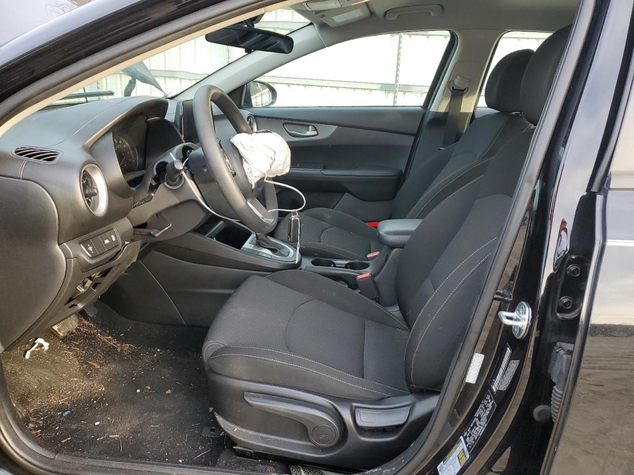 2021 Kia Forte - Image 7