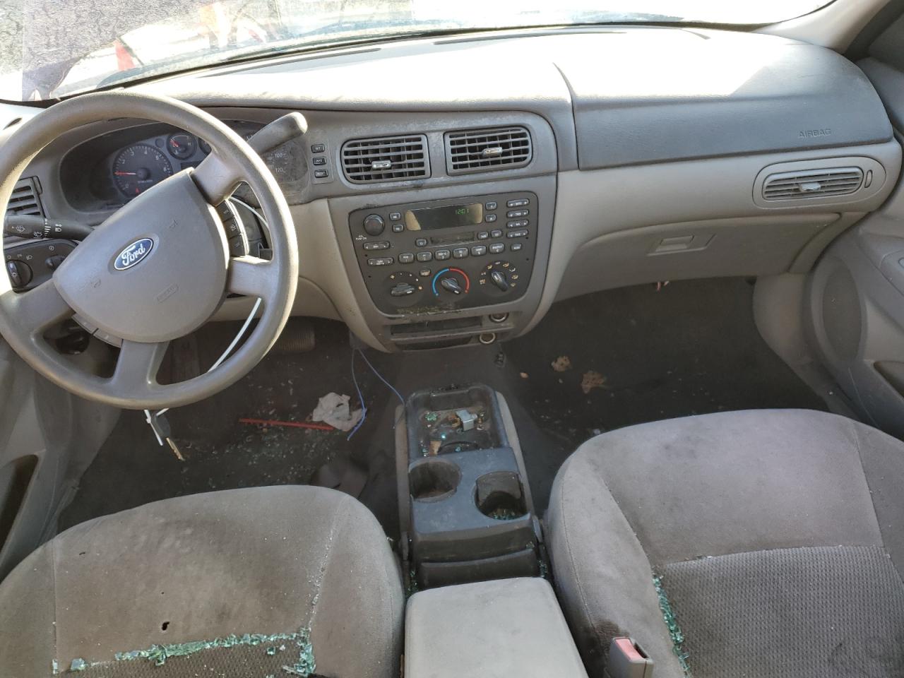 2005 Ford Taurus - Image 8