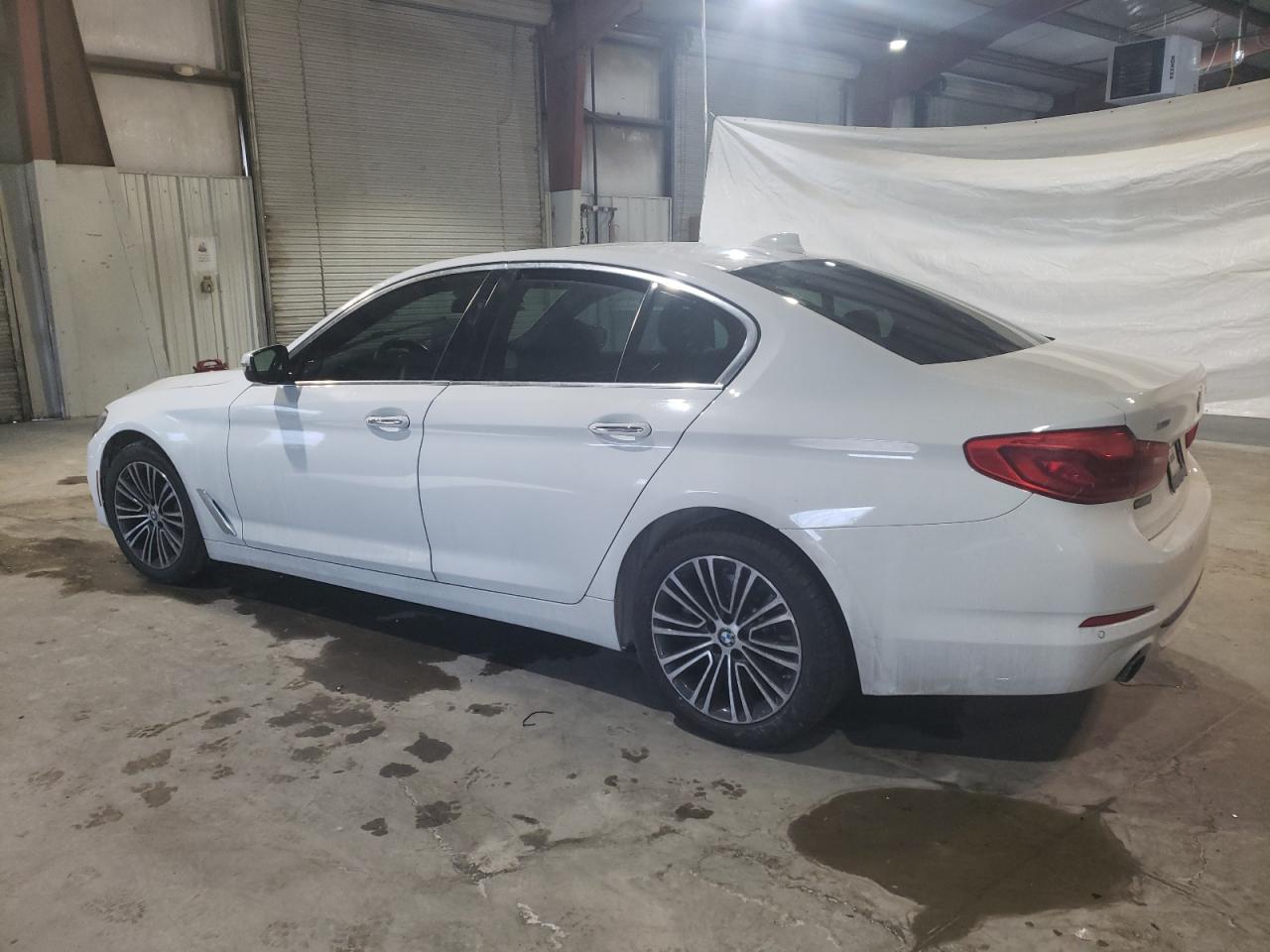 2017 BMW 5er - Image 2