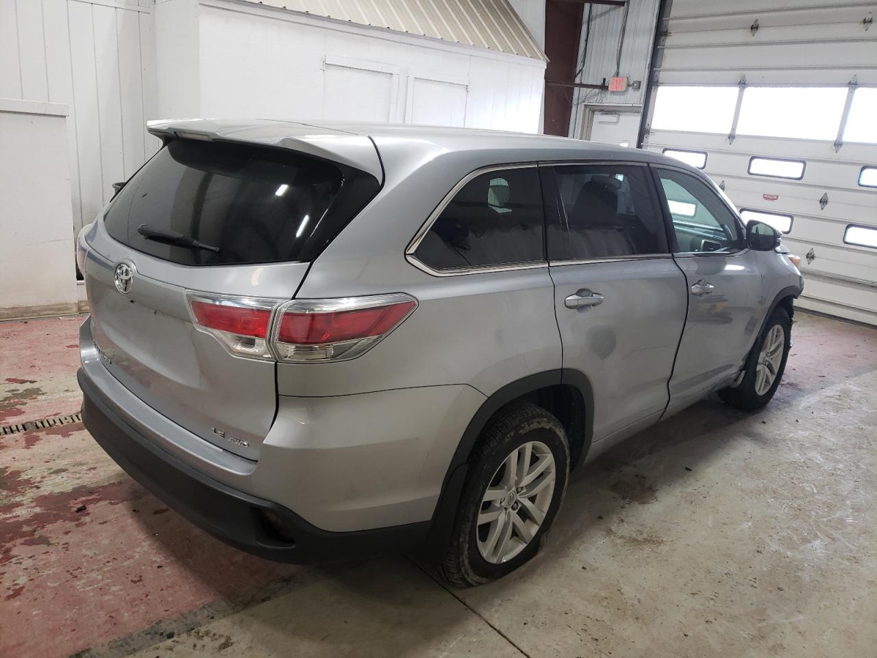 VIN 5TDBKRFH8ES026726 2014 TOYOTA HIGHLANDER no.3