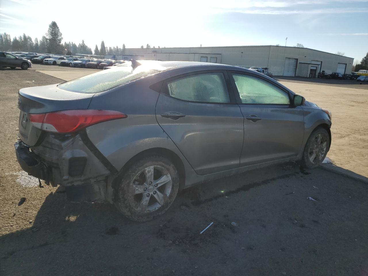 2012 Hyundai Elantra - Image 3