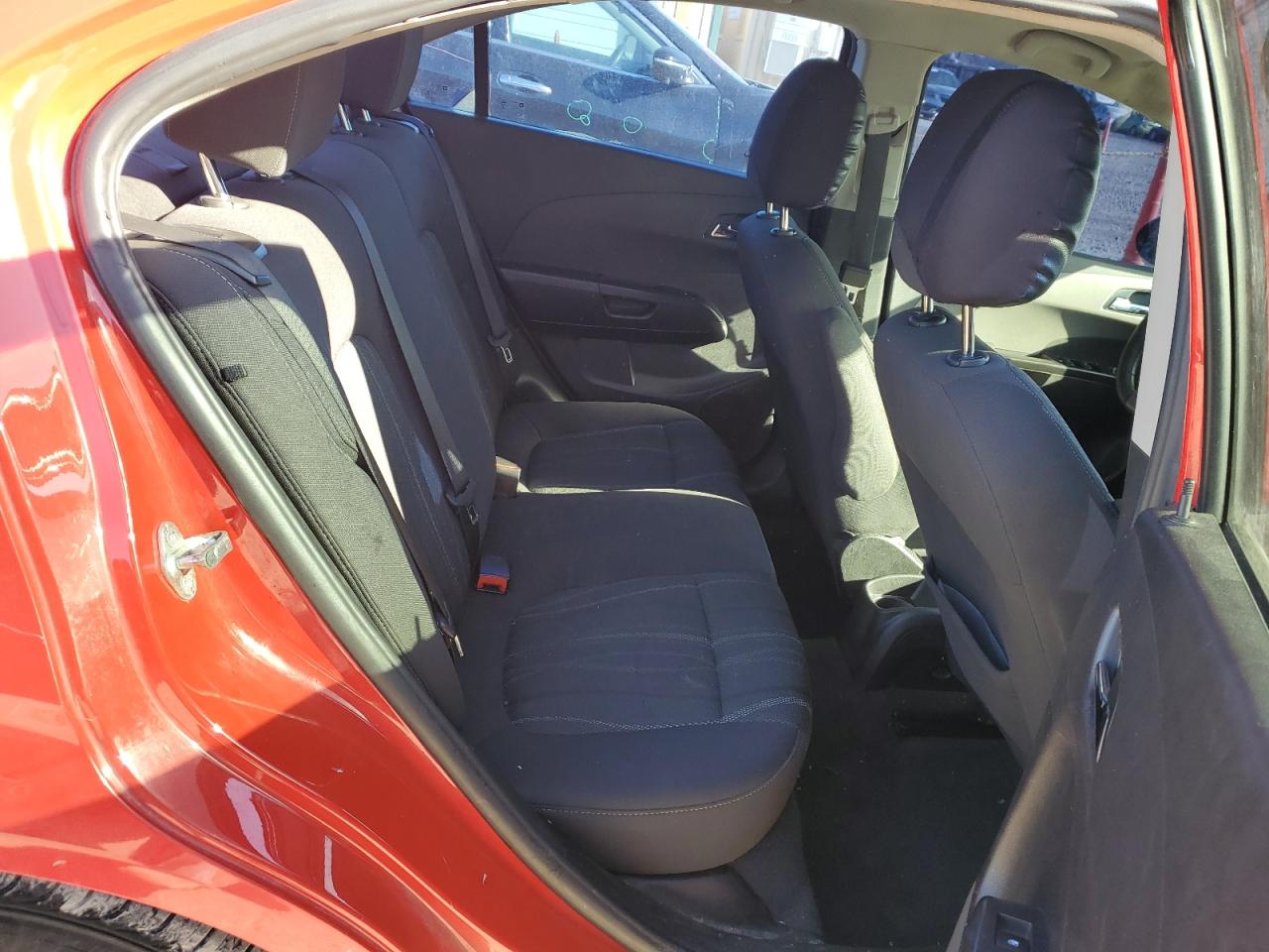 2014 Chevrolet Sonic - Image 10