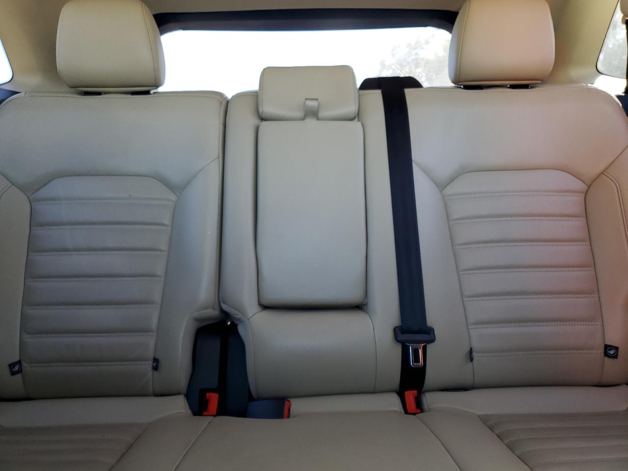 2015 Ford Edge - Image 10