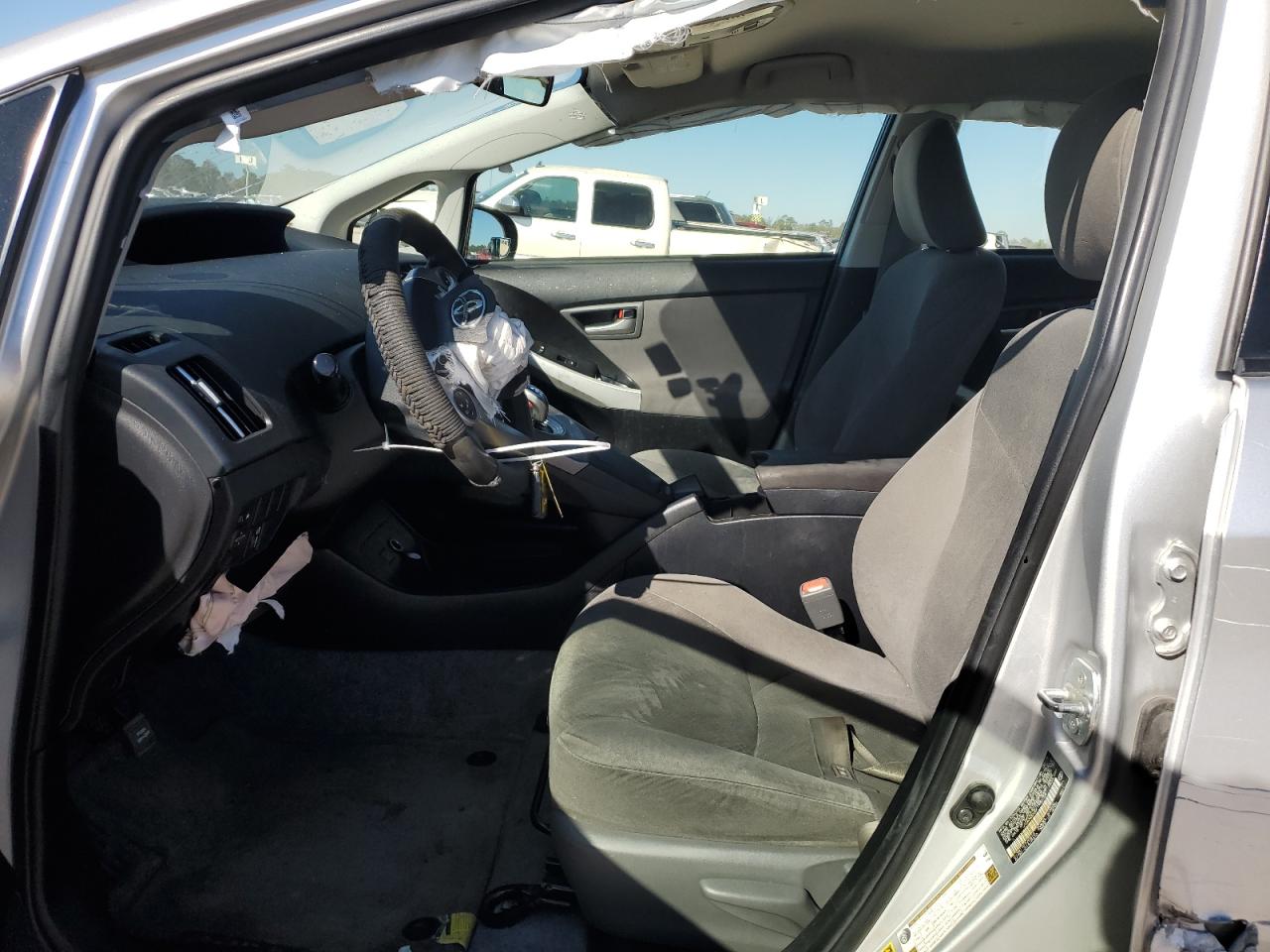 2015 Toyota Prius - Image 7
