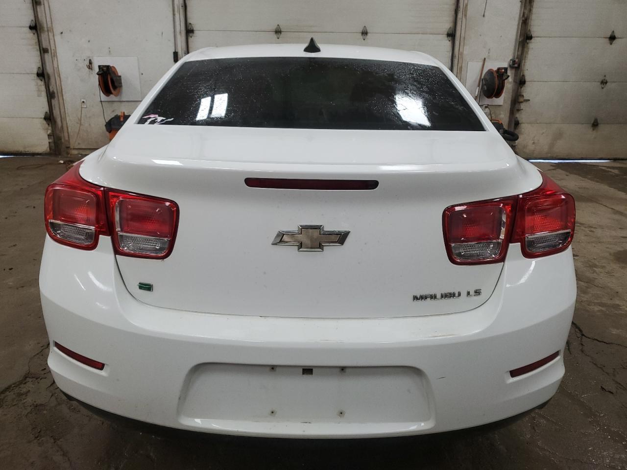 2016 Chevrolet Malibu - Image 6