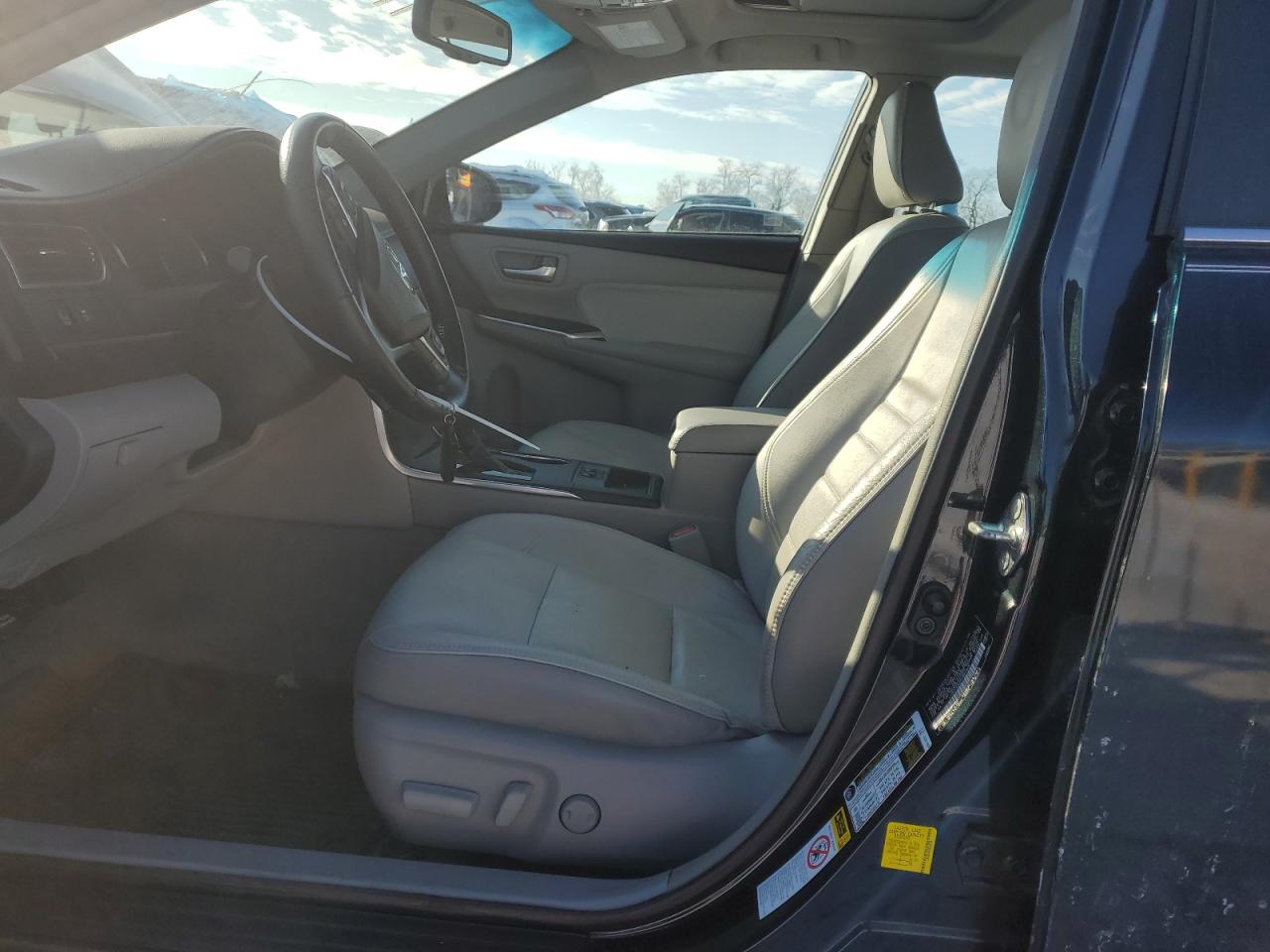 2015 Toyota Camry - Image 7