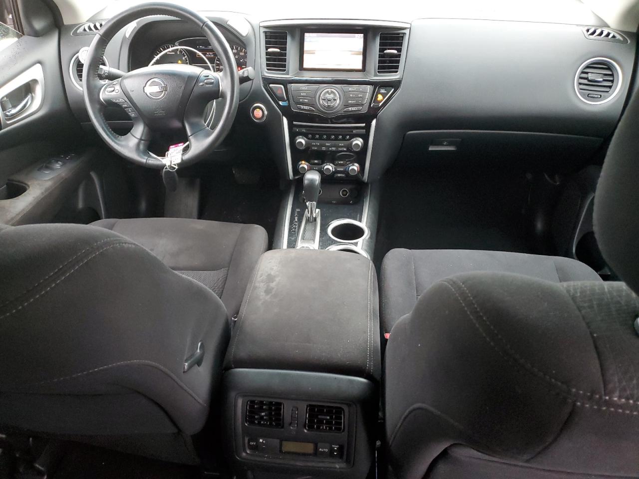 2014 Nissan Pathfinder - Image 8
