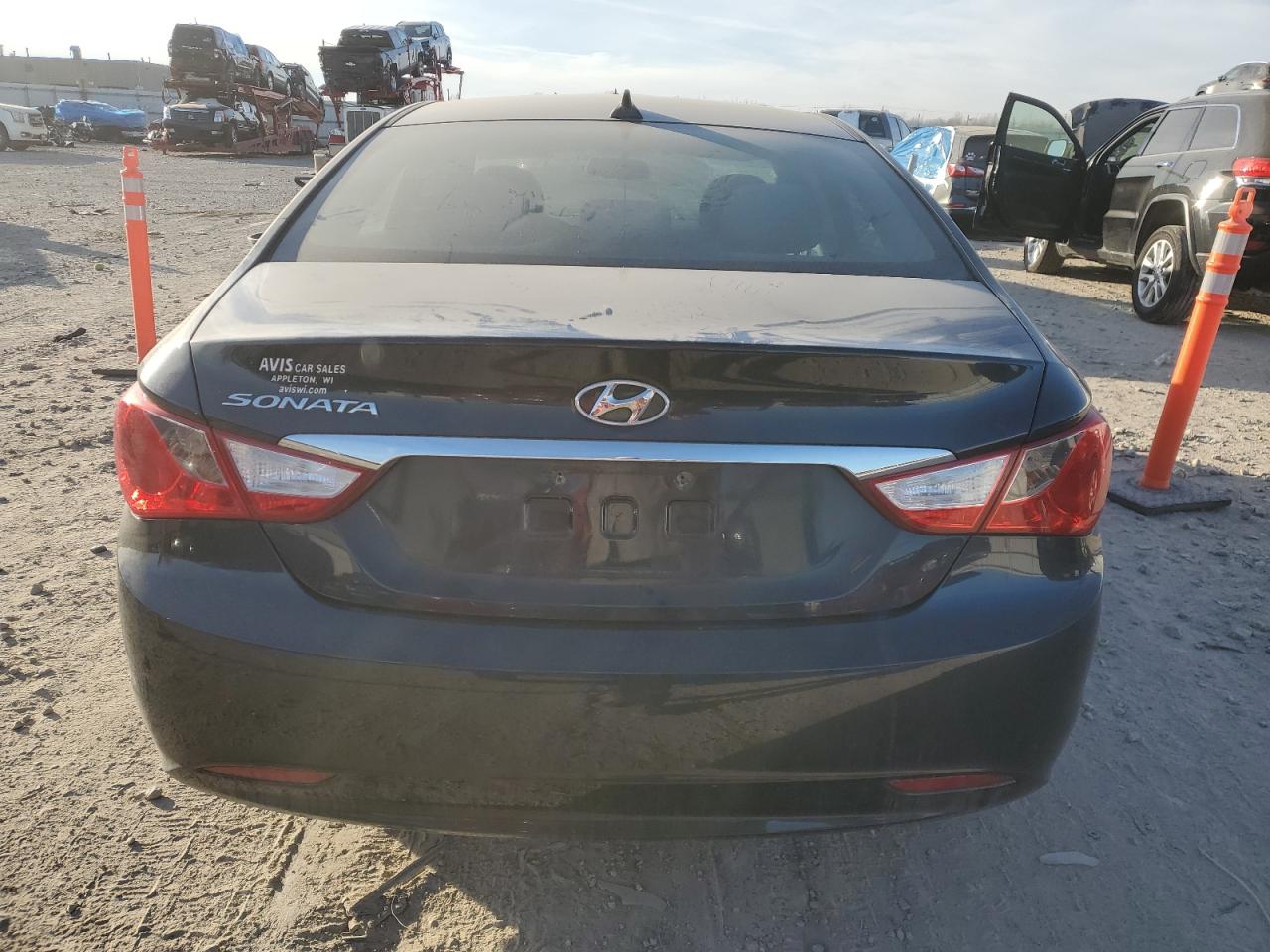 2012 Hyundai Sonata - Image 6