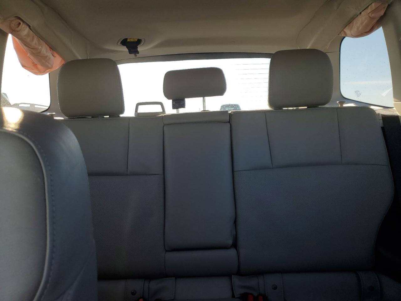 2015 Subaru Forester - Image 10