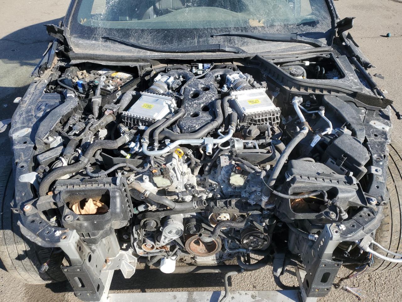 2017 Infiniti Q60 - Image 11