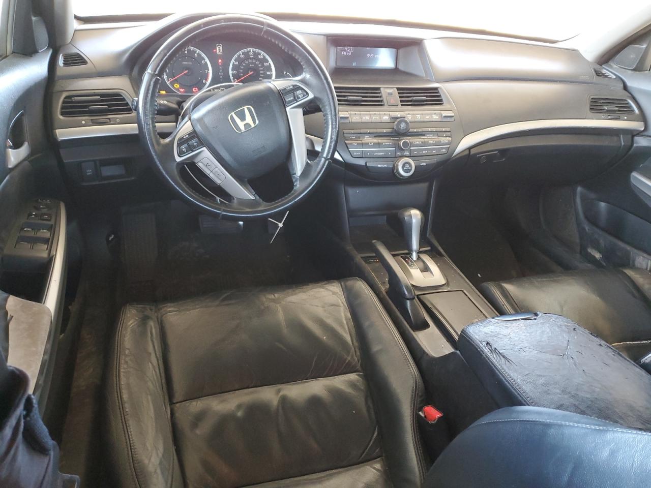 2010 Honda Accord - Image 8