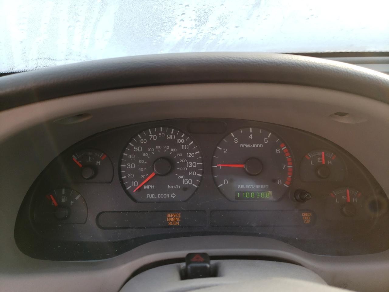 2003 Ford Mustang - Image 9