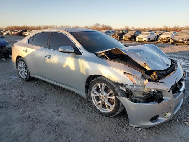  NISSAN MAXIMA 2013 Srebrny