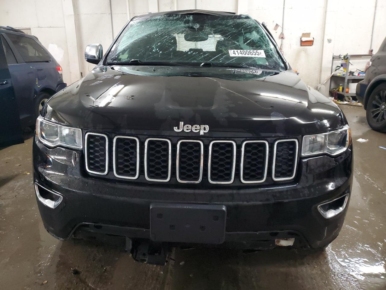 2020 Jeep Grand Cherokee - Image 5