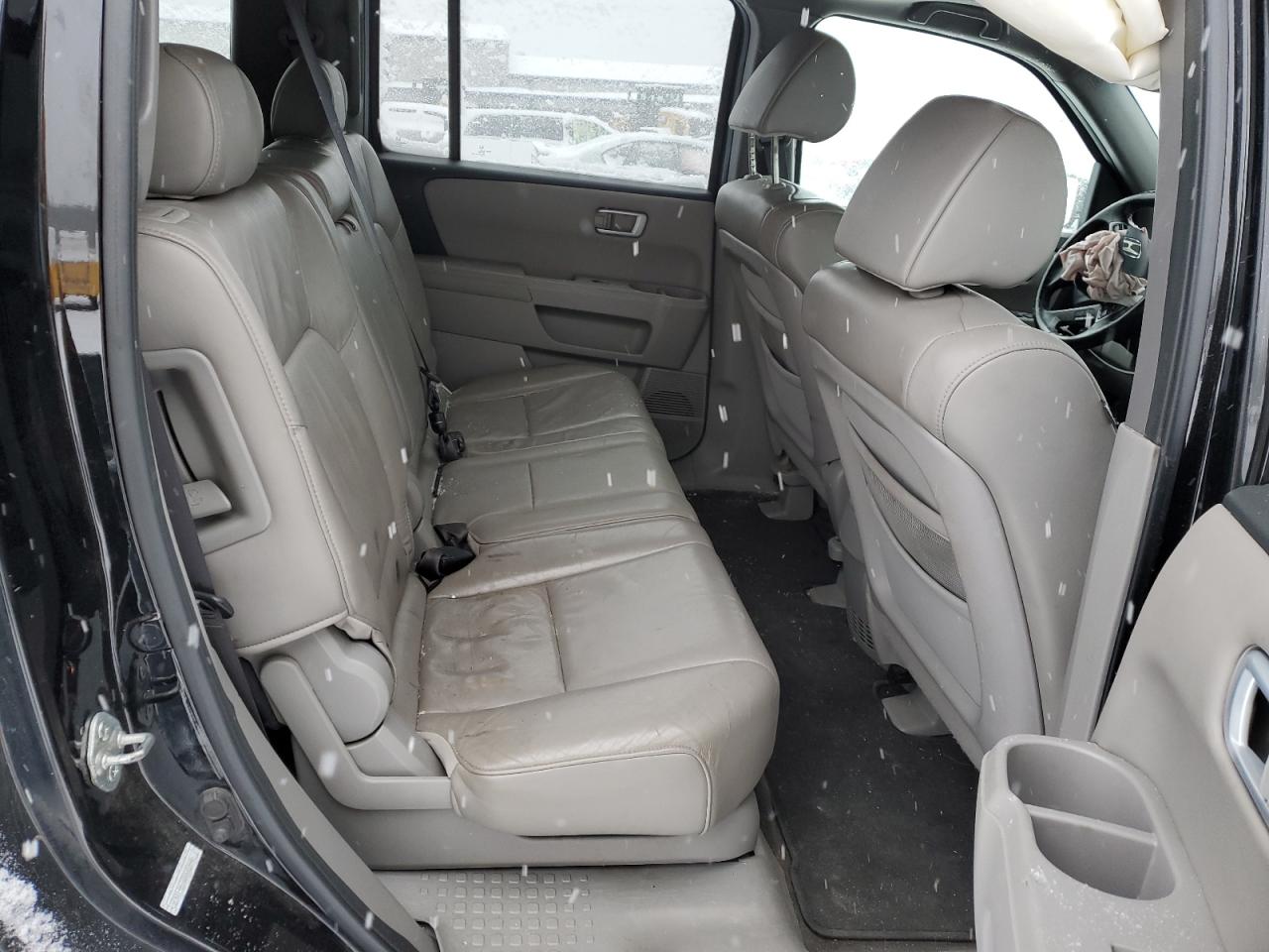 2011 Honda Pilot - Image 11