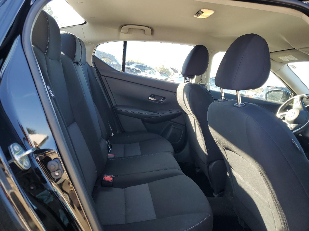 2021 Nissan Sentra - Image 10
