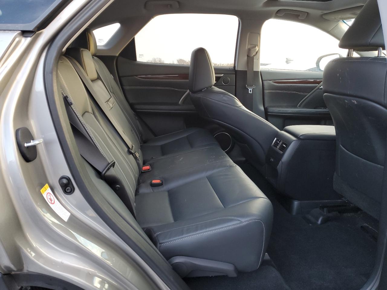2017 Lexus RX - Image 11