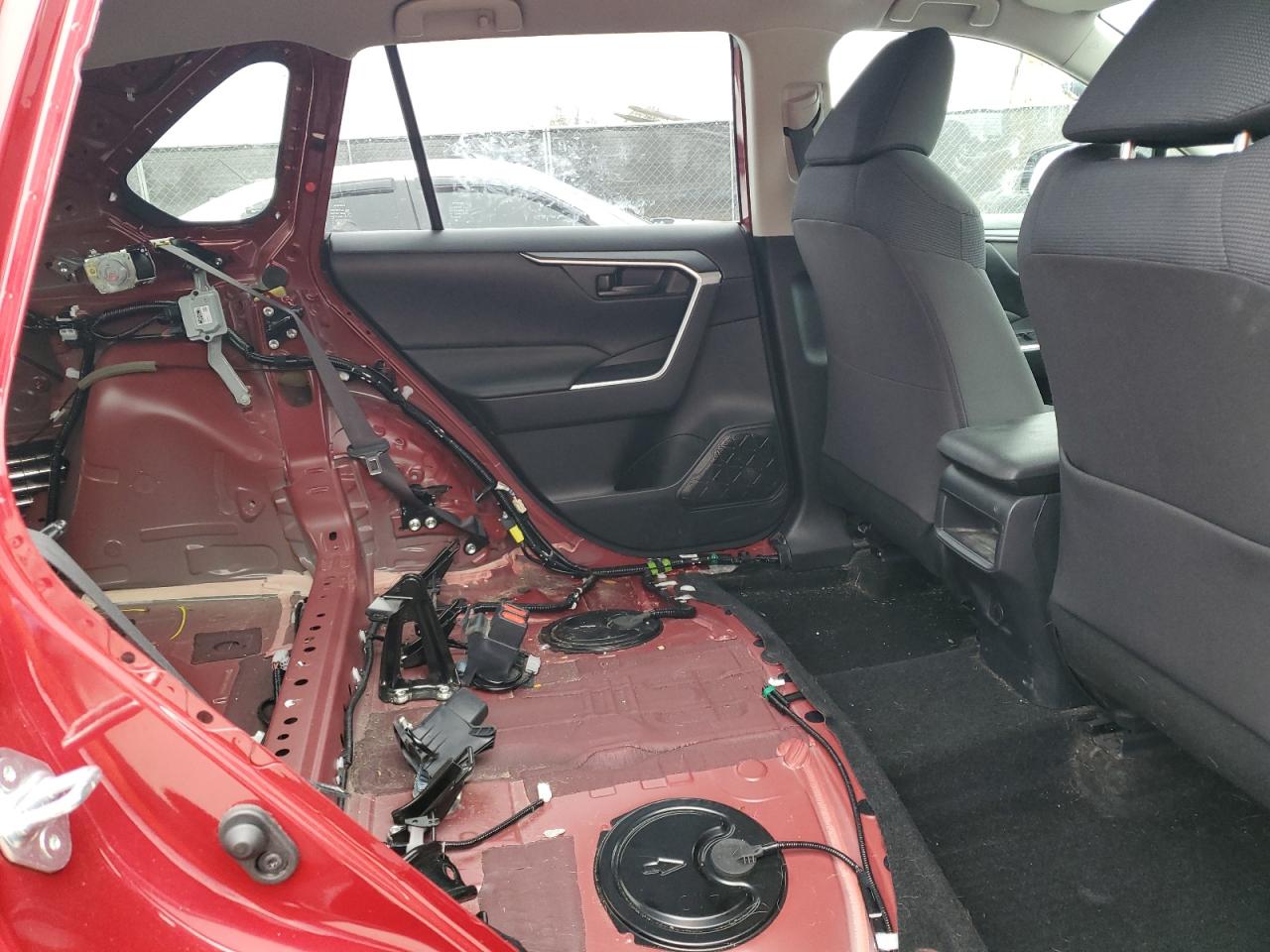 2019 Toyota RAV 4 - Image 11