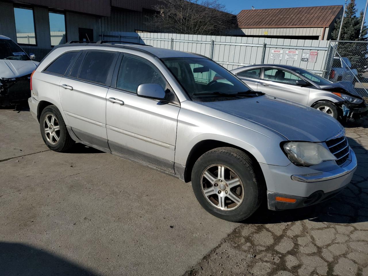 2007 Chrysler Pacifica - Image 4