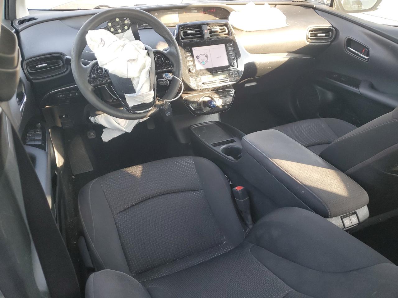 2020 Toyota Prius - Image 8
