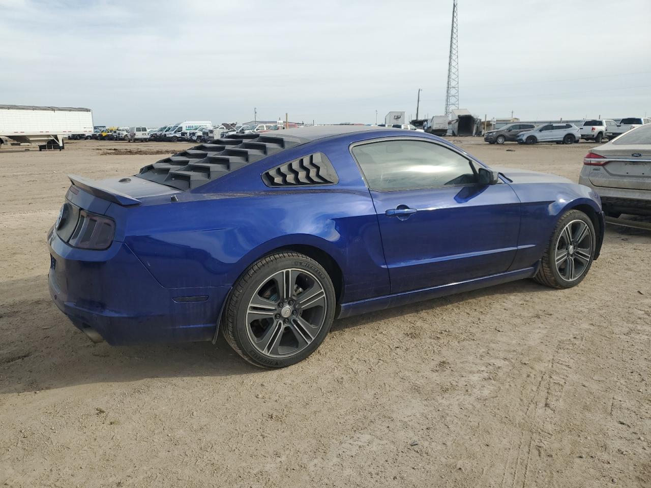 2013 Ford Mustang - Image 3