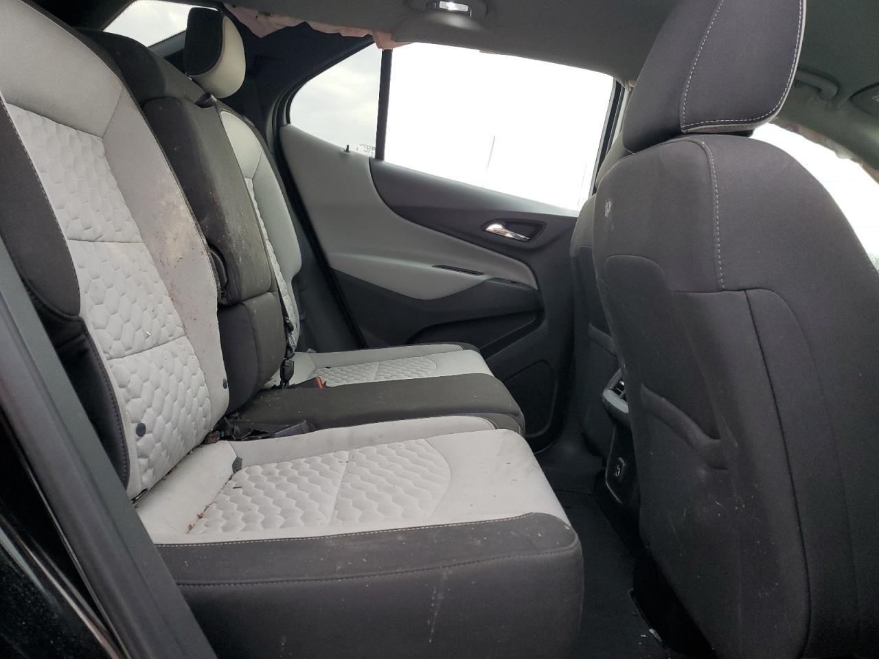 2019 Chevrolet Equinox - Image 11