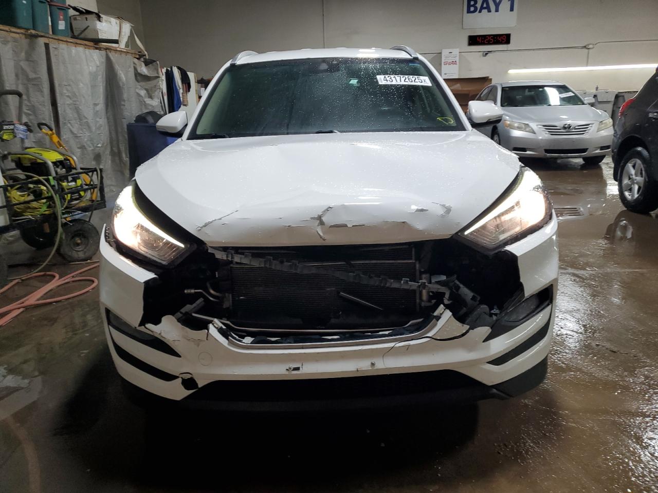2017 Hyundai Tucson - Image 5