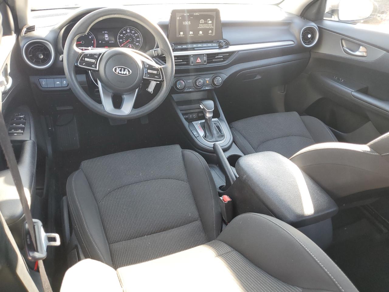 2020 Kia Forte - Image 8