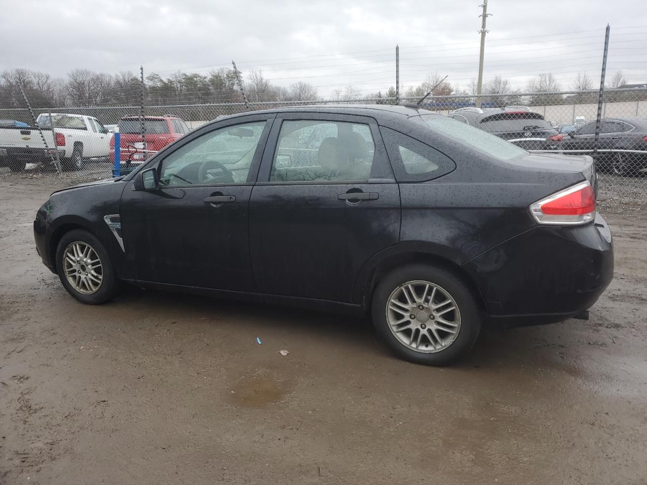 2008 Ford Focus - Image 2