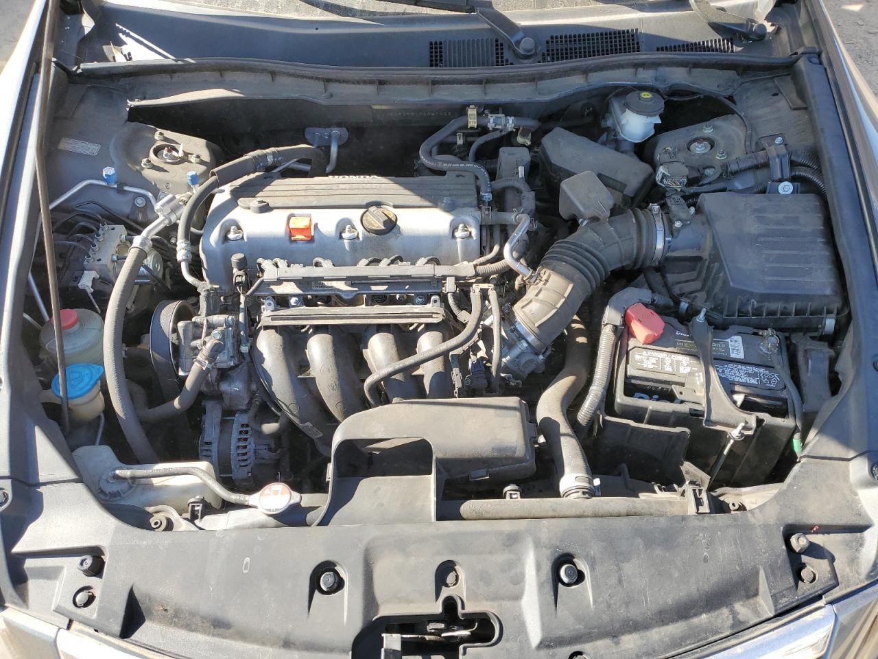 2012 Honda Accord - Image 13