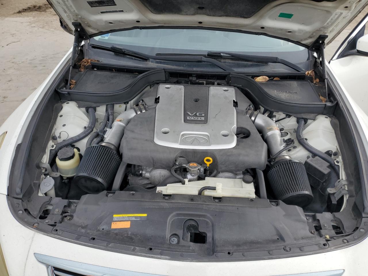 2012 Infiniti G - Image 12