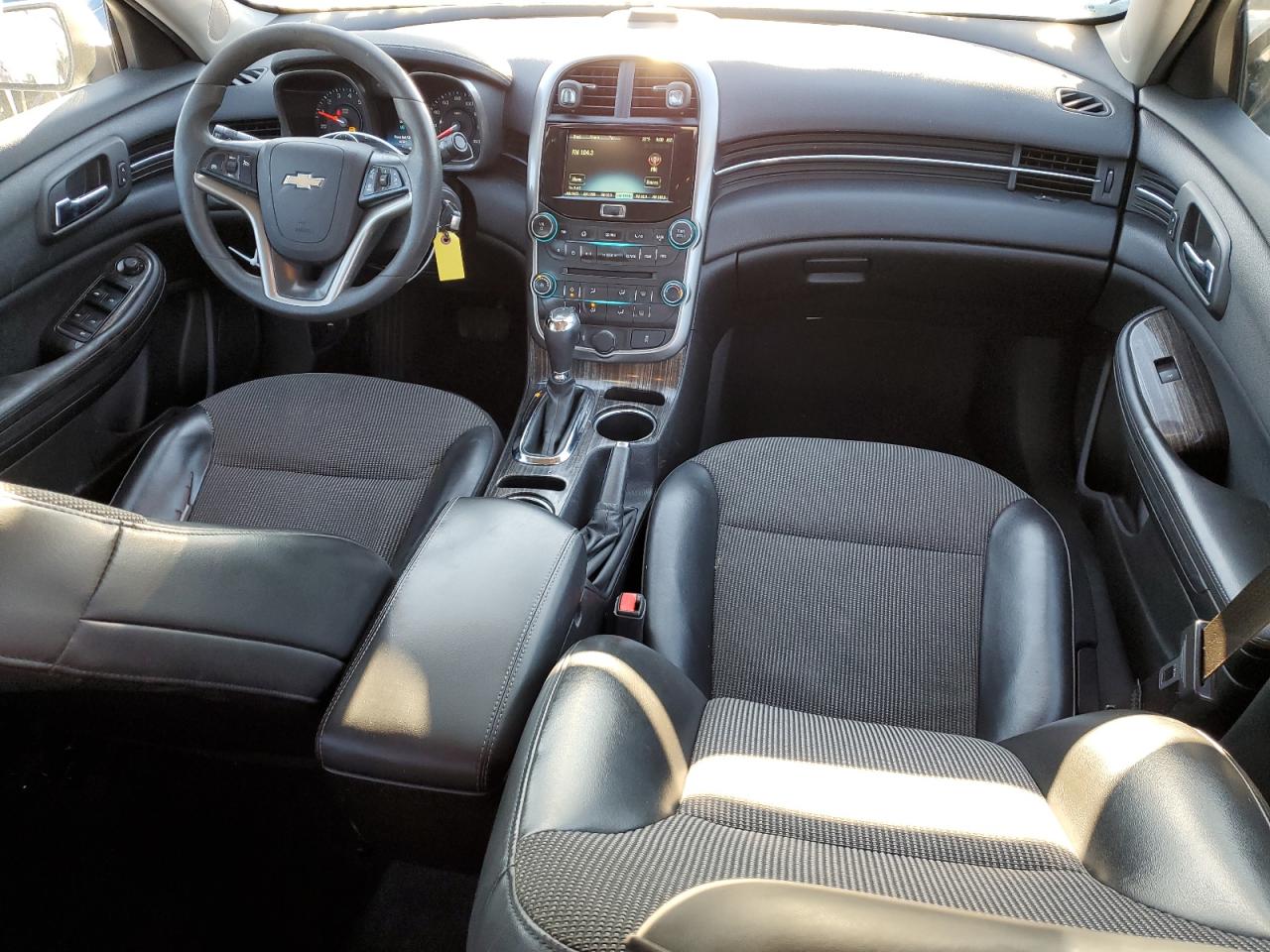 2015 Chevrolet Malibu - Image 8