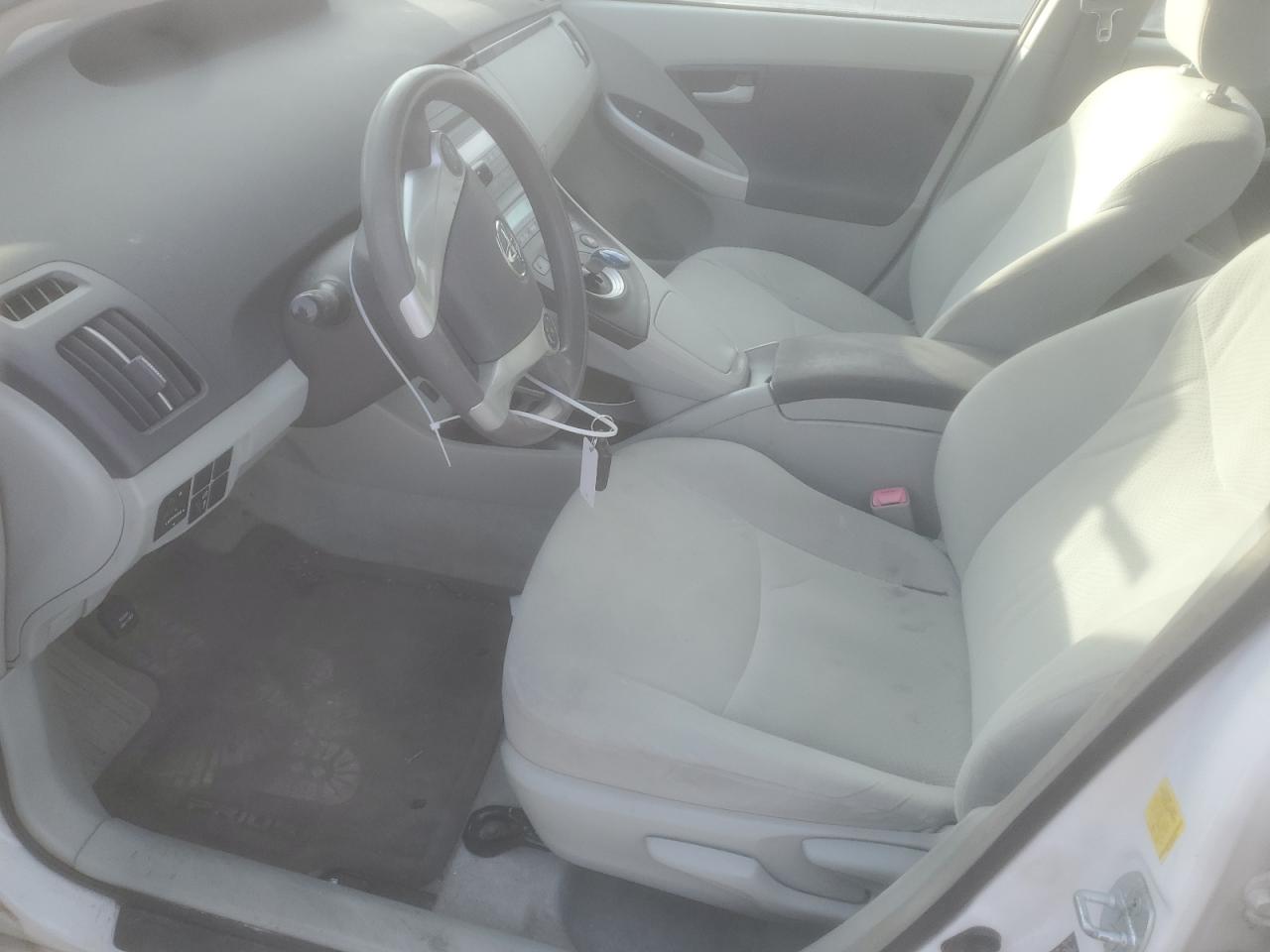 2010 Toyota Prius - Image 7