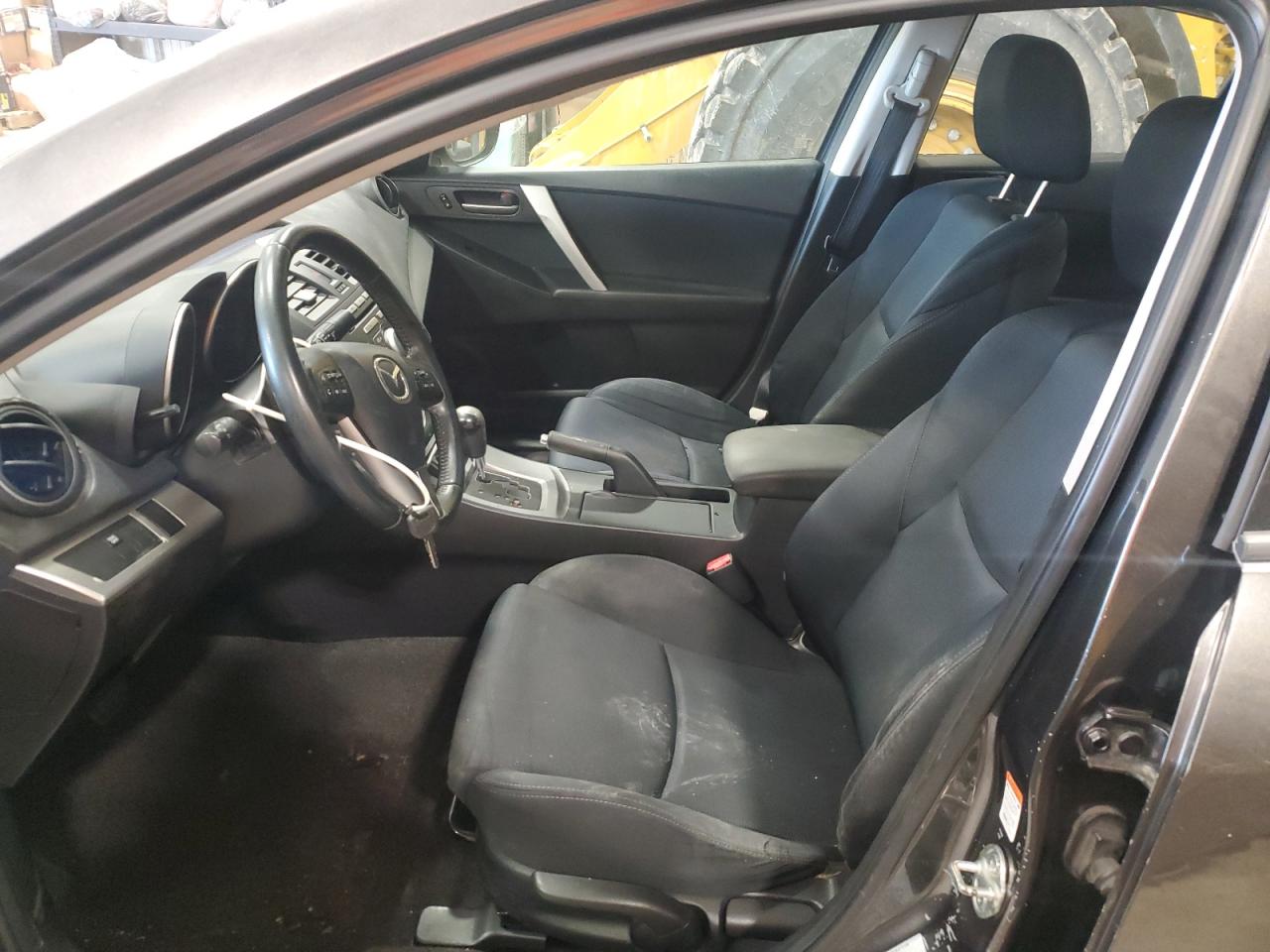 2010 Mazda 3 - Image 7