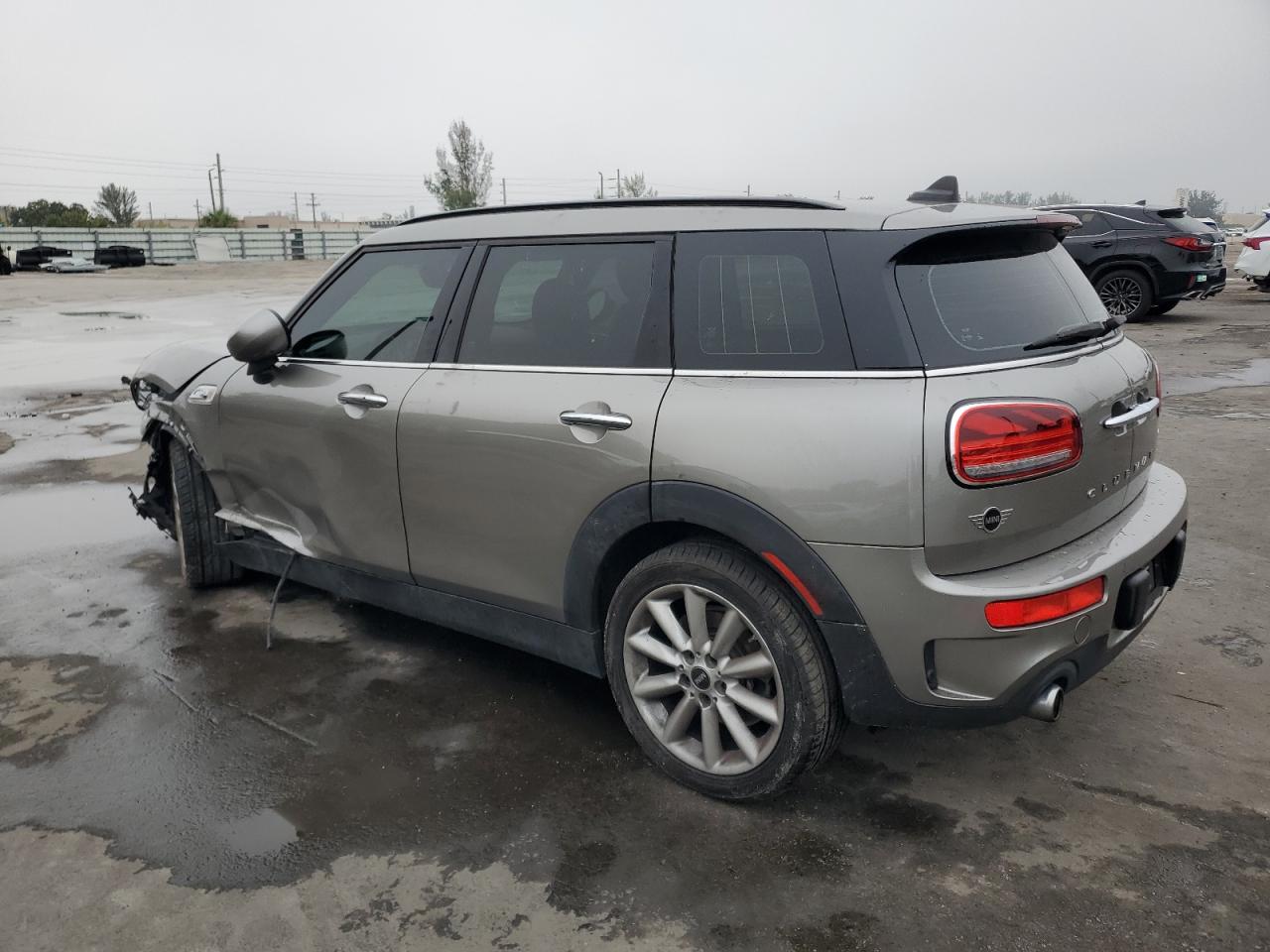 2020 MINI Cooper - Image 2