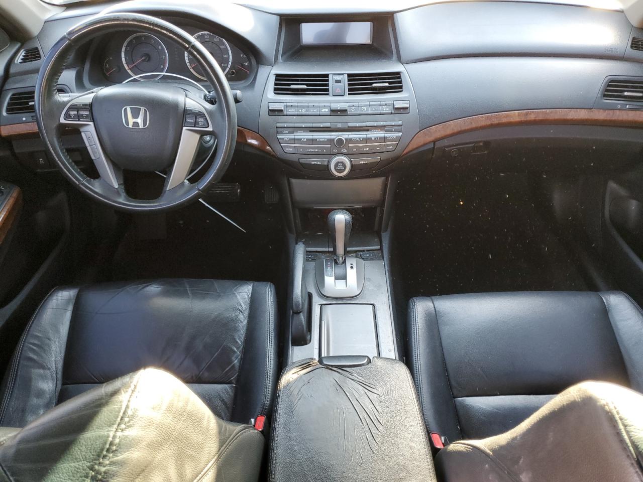 2011 Honda Accord - Image 8