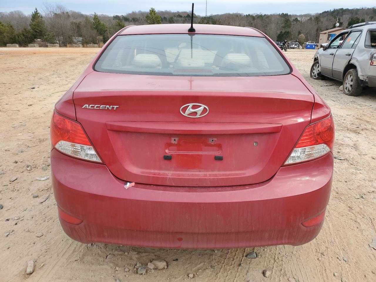 2014 Hyundai Accent - Image 6