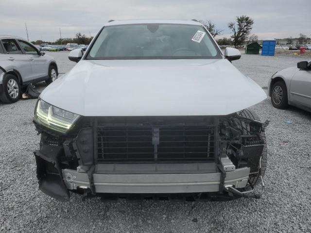  AUDI Q7 2019 Білий