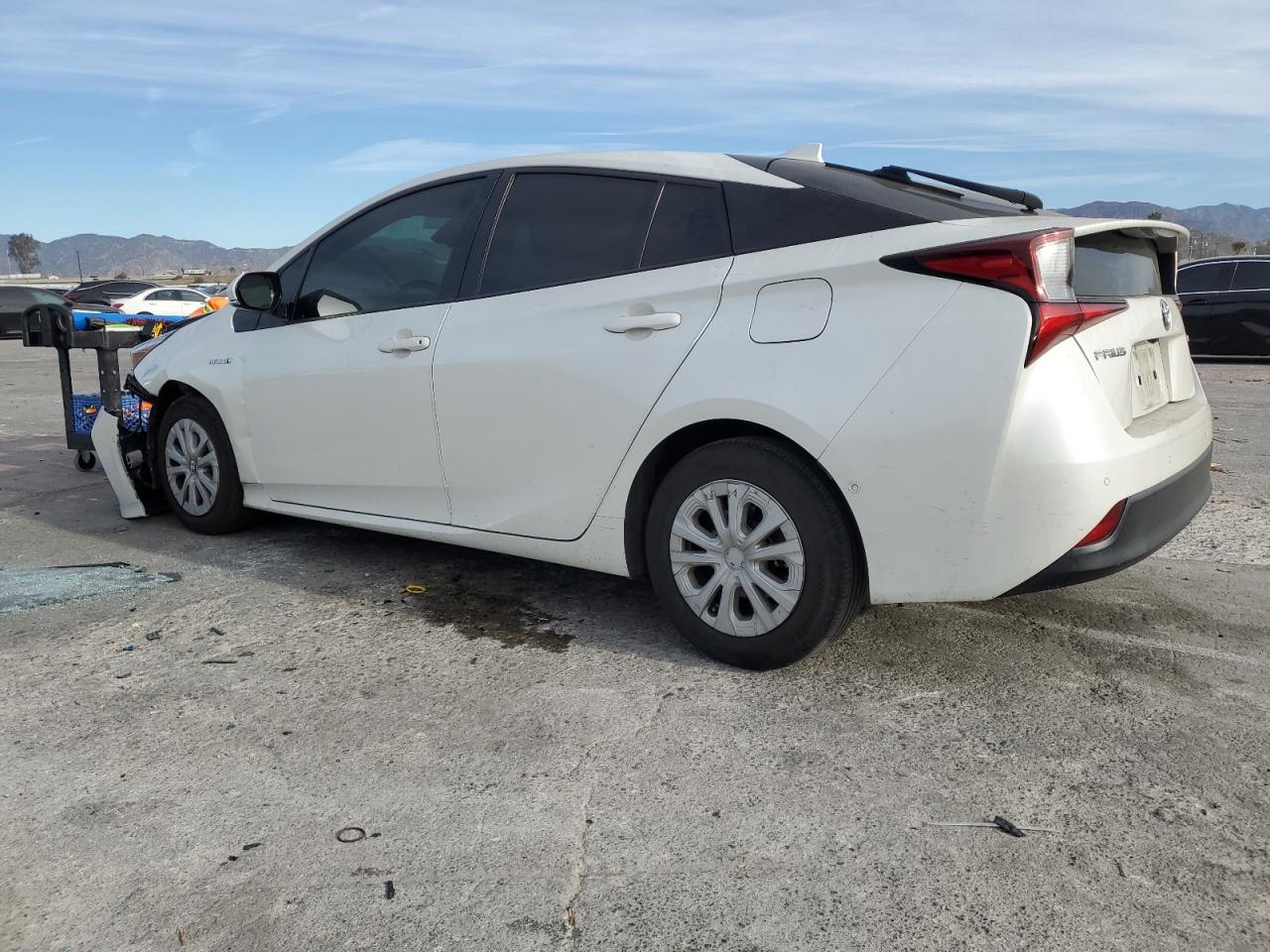 2019 Toyota Prius - Image 2