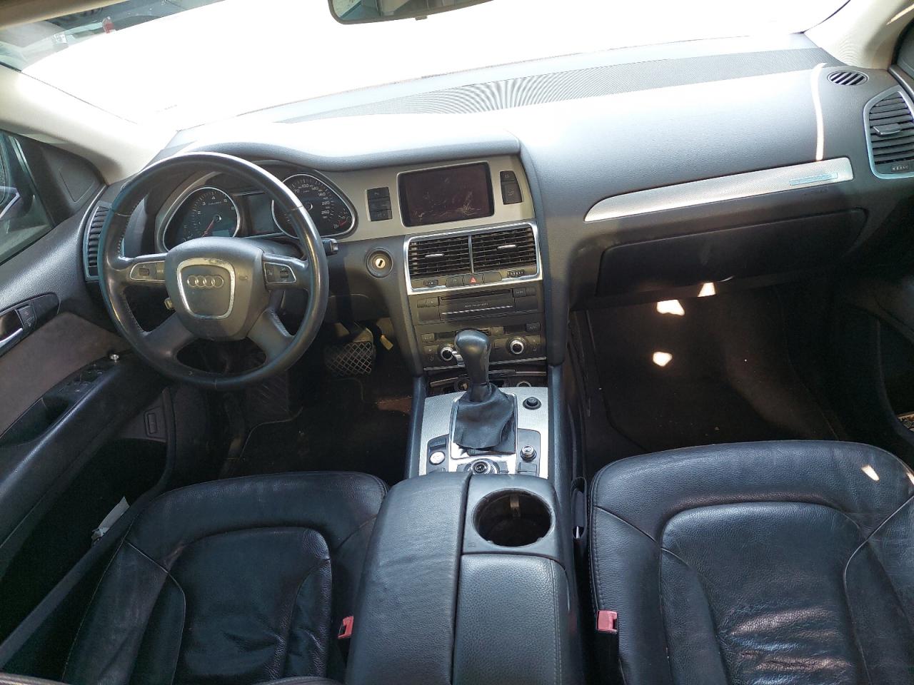 WAUAYD4LXAD017775 - 2010 AUDI Q7 - #41552095