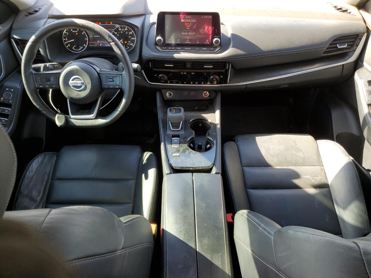 2021 Nissan Rogue - Image 8