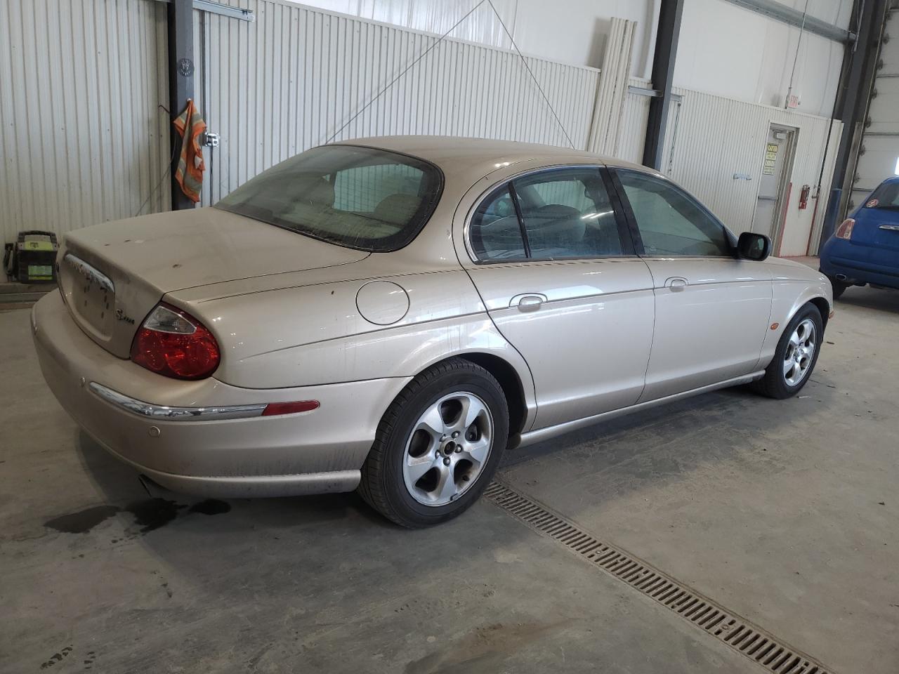 2001 Jaguar S-Type - Image 3