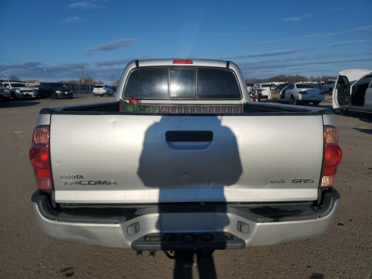 2006 Toyota Tacoma - Image 6