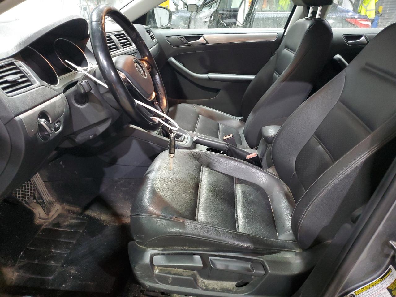 2017 Volkswagen Jetta - Image 7