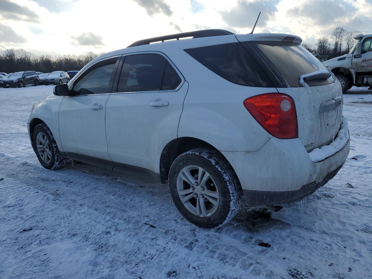 2014 Chevrolet Equinox - Image 2