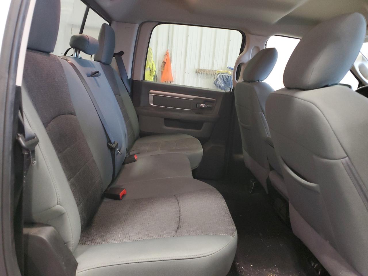 2018 RAM 1500 - Image 10