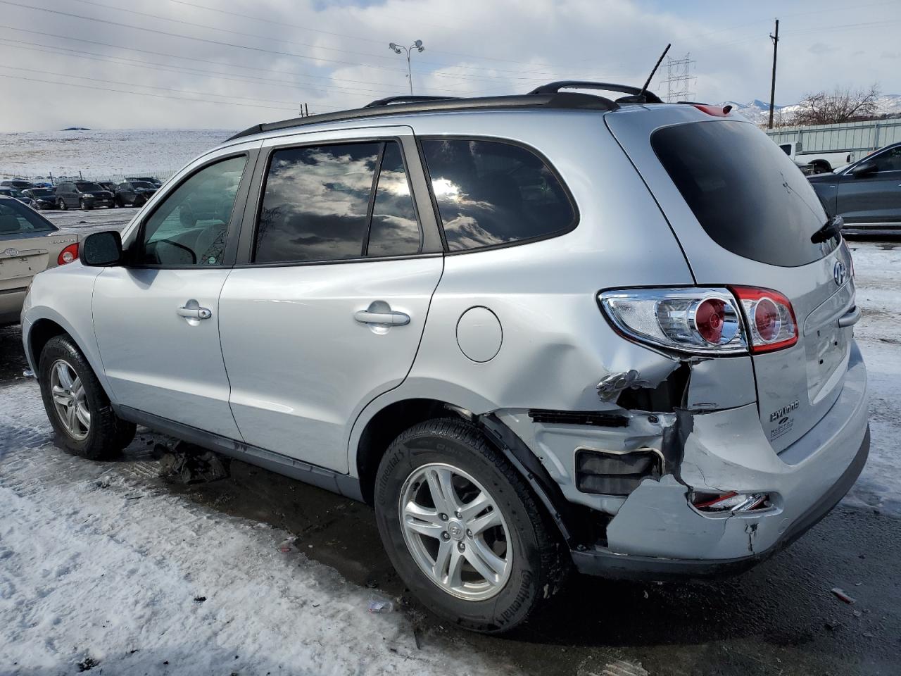 2011 Hyundai Santa Fe - Image 2
