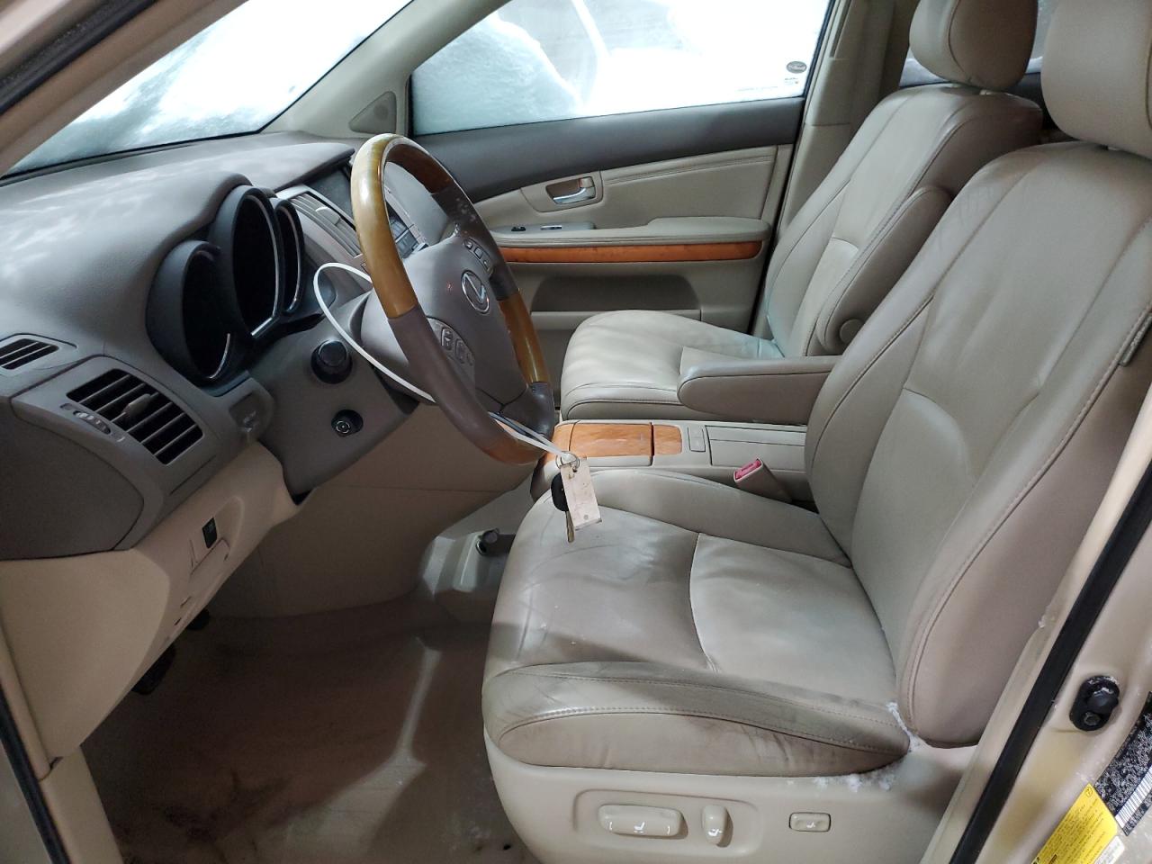 2005 Lexus RX - Image 7