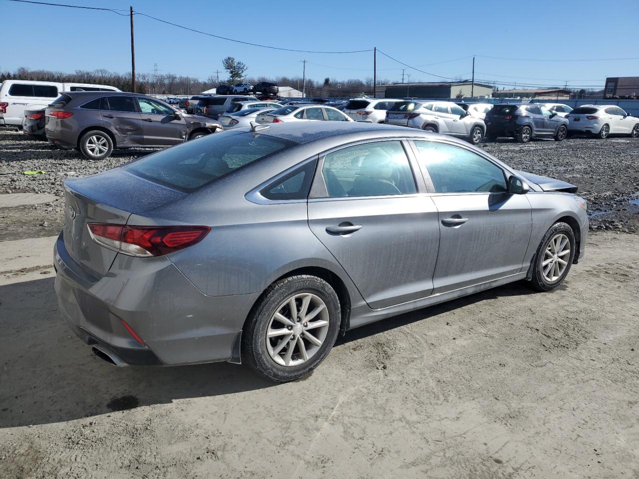 2019 Hyundai Sonata - Image 3